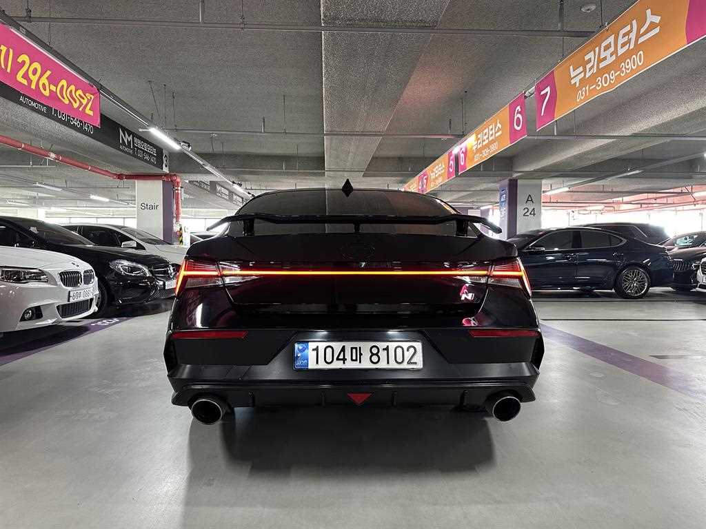 HYUNDAI Avante - Vista 6