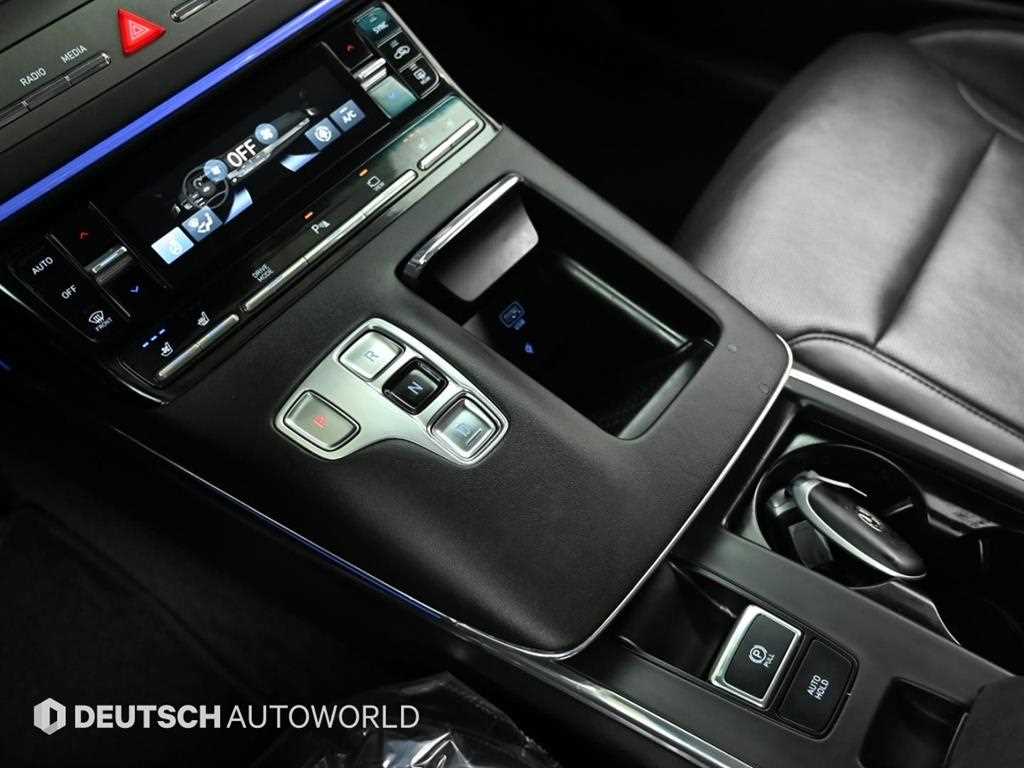 HYUNDAI Grandeur - Vista 9