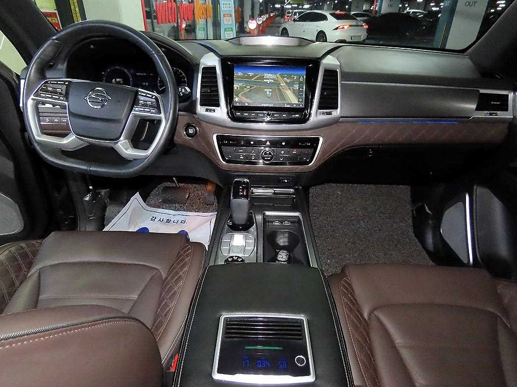Ssangyong Rexton - Vista 10