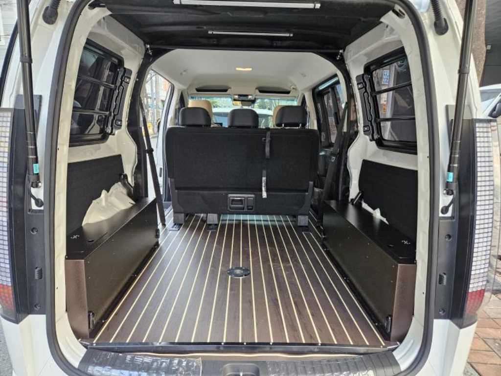 HYUNDAI Staria 2026 Blanco - Importación desde Corea - HF Imports Iquique - Foto 14