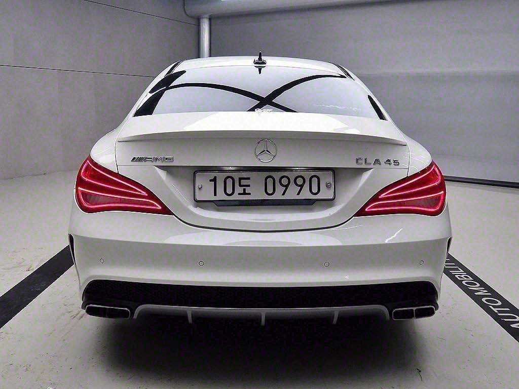 Mercedes Benz CLA Class - Vista 3