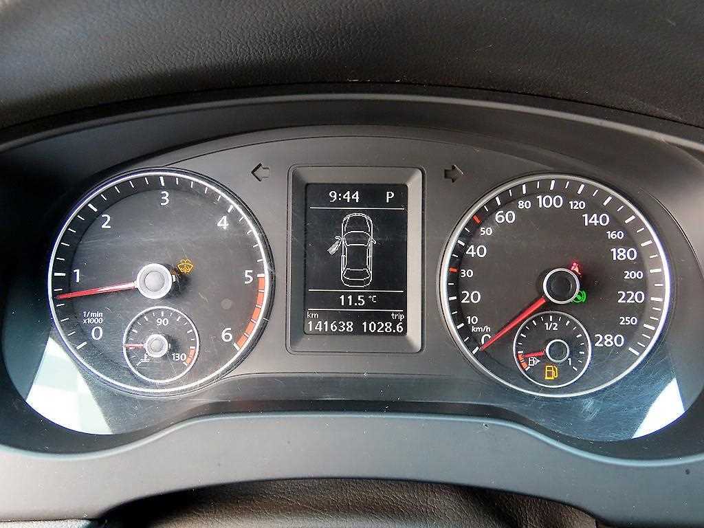 Volkswagen Jetta - Vista 9