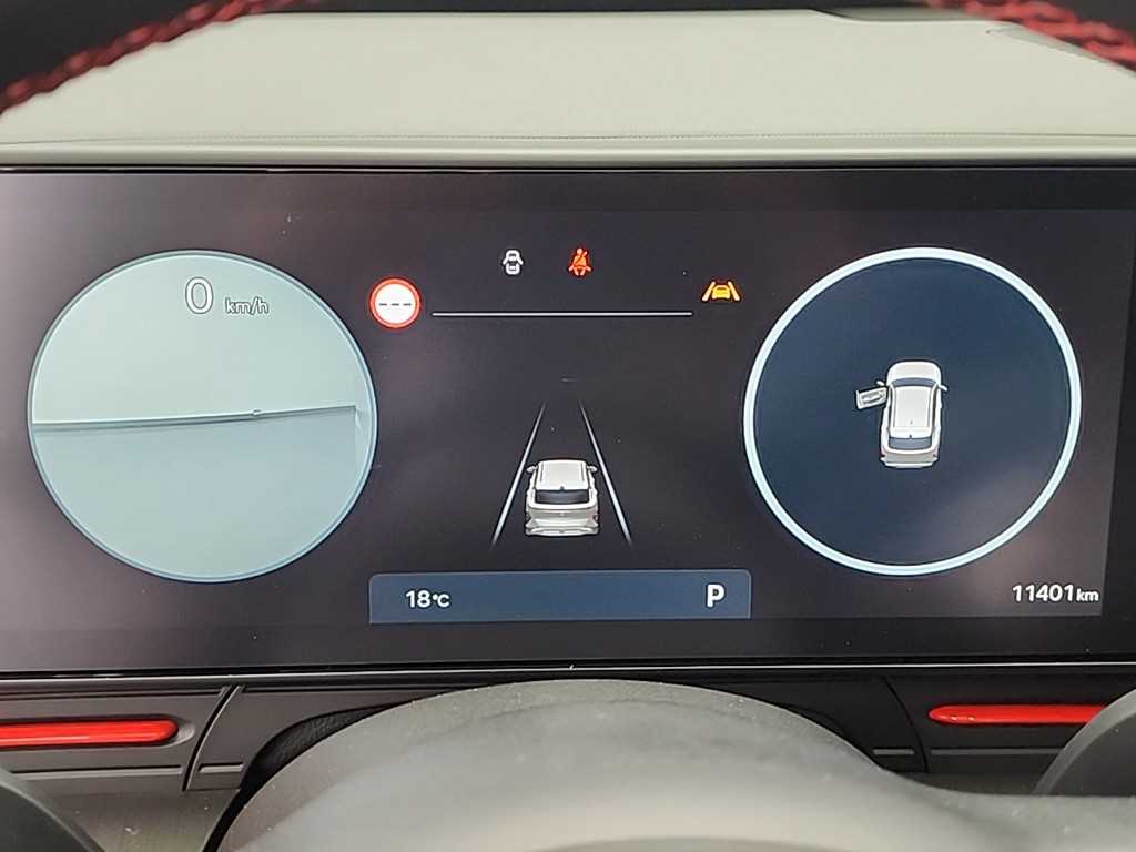 HYUNDAI Kona - Vista 6