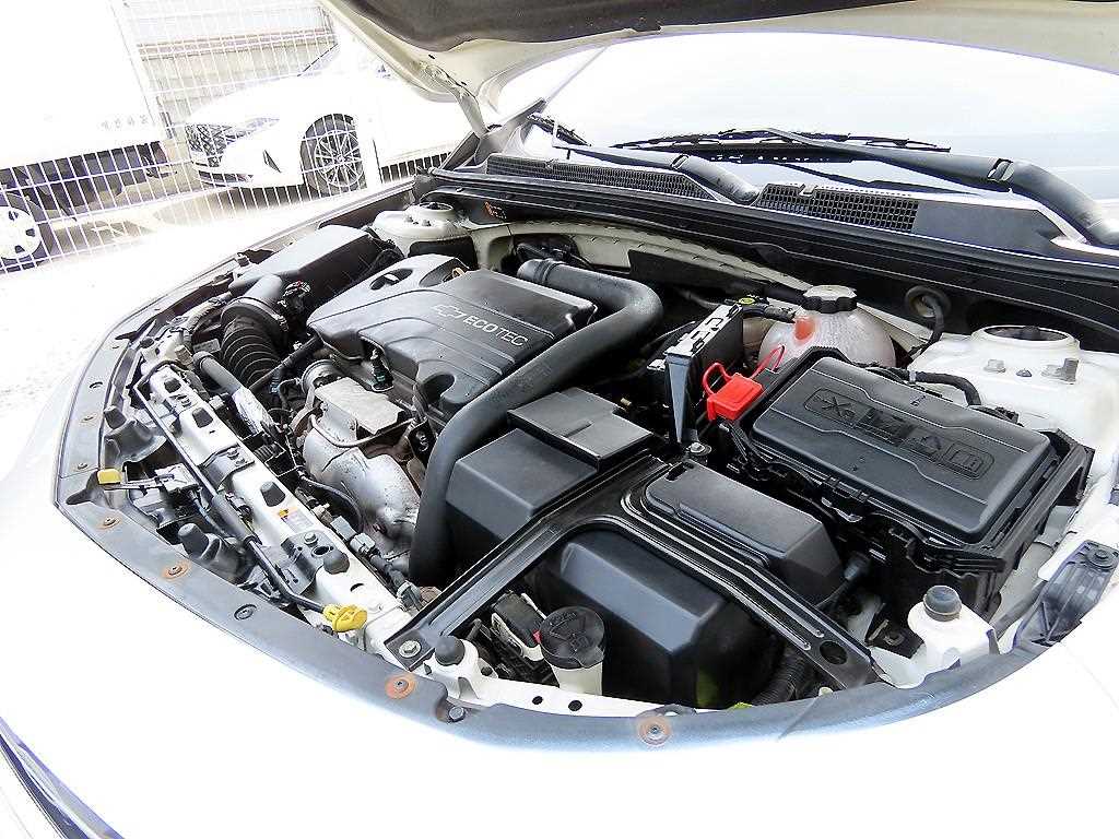 Chevrolet Malibu 2017 Blanco - Importación desde Corea - HF Imports Iquique - Foto 19