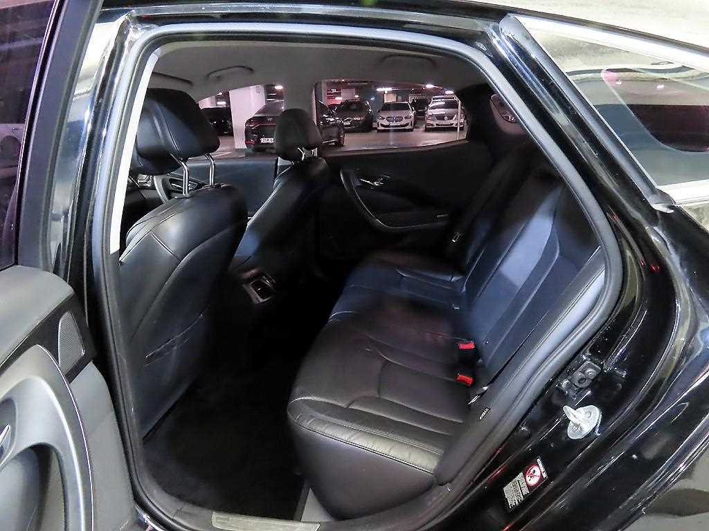 HYUNDAI Grandeur - Vista 7