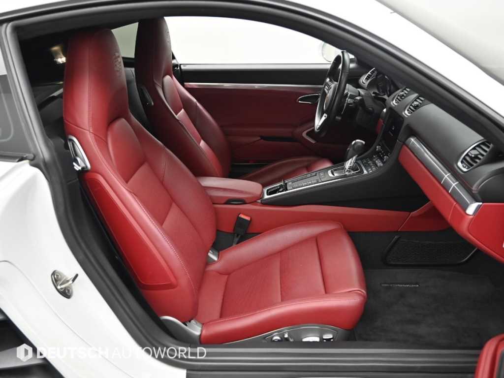 Porsche 718 - Vista 10