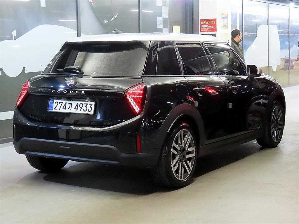 Mini Cooper - Vista 4