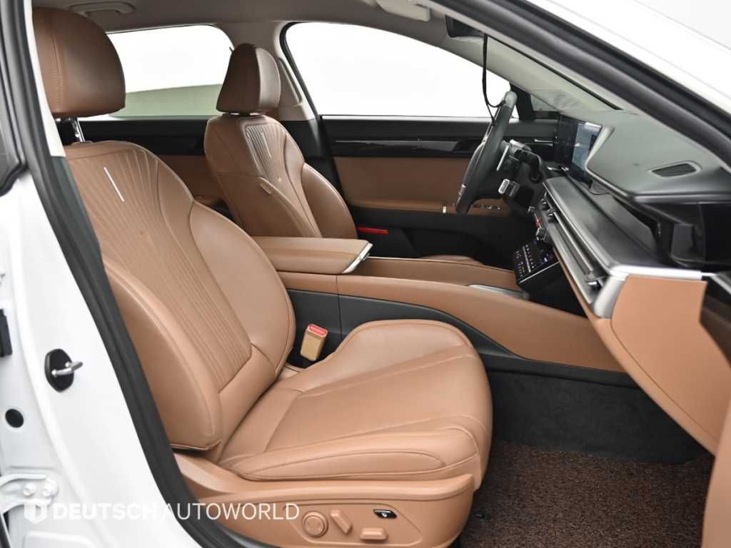 HYUNDAI Grandeur - Vista 10