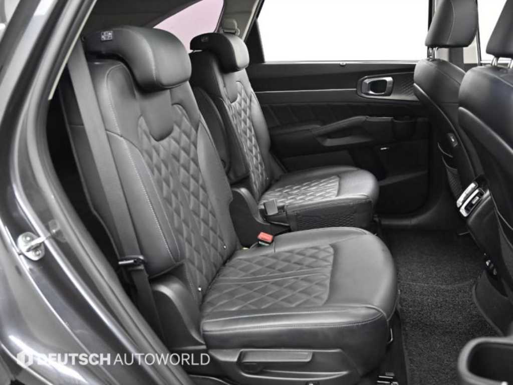 KIA Sorento - Vista 12