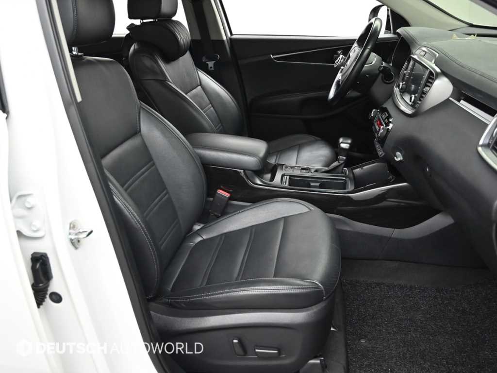 KIA Sorento - Vista 10