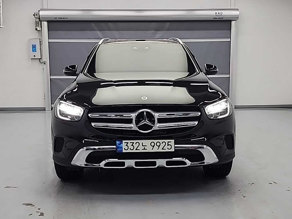 Mercedes Benz GLC Class - Vista 2
