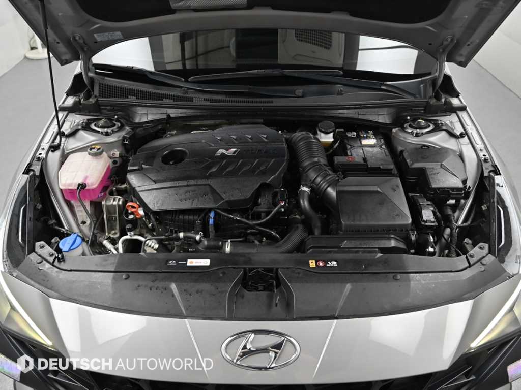 HYUNDAI Avante - Vista 6