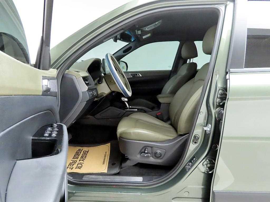 Ssangyong Rexton - Vista 12