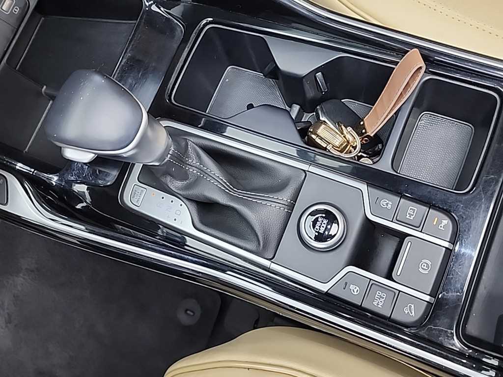 KIA Sorento - Vista 8