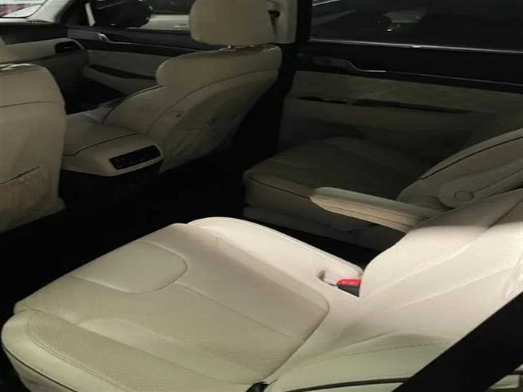 HYUNDAI Palisade - Vista 3