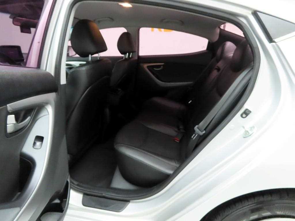 HYUNDAI Avante 2015 - Importación desde Corea - HF Imports Iquique - Foto 15