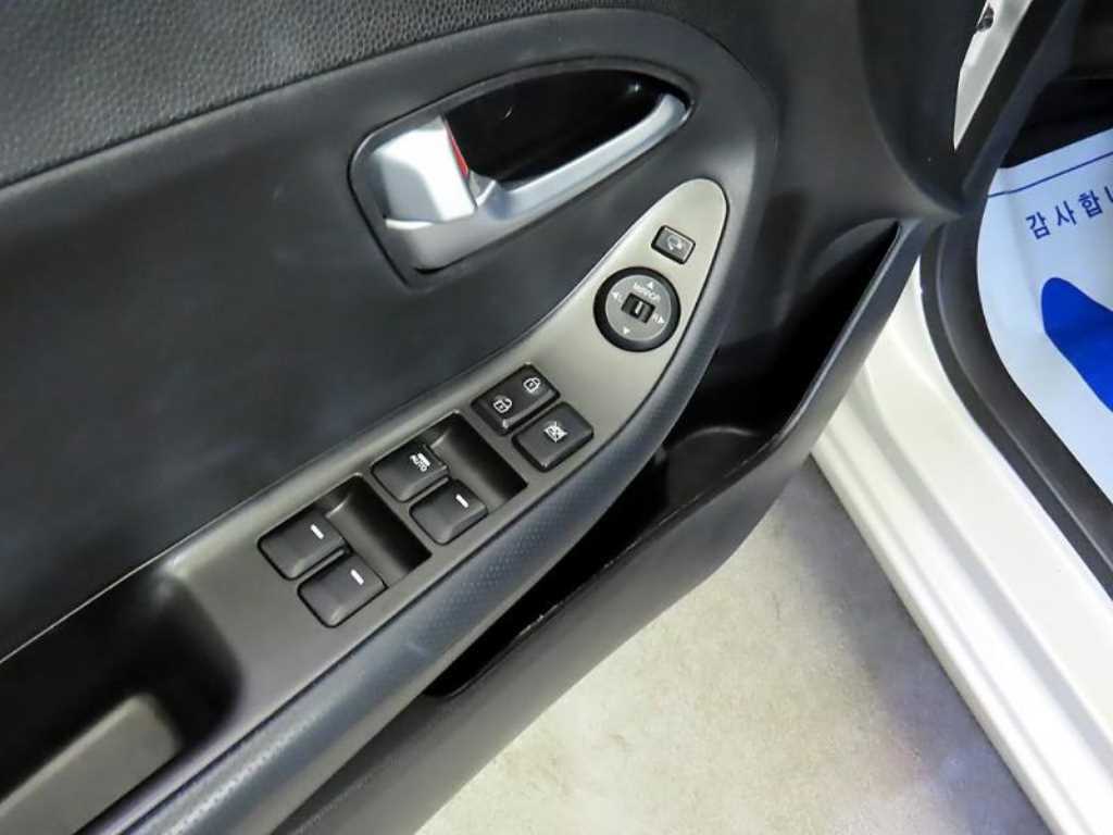 KIA Morning 2016 Blanco - Importación desde Corea - HF Imports Iquique - Foto 14