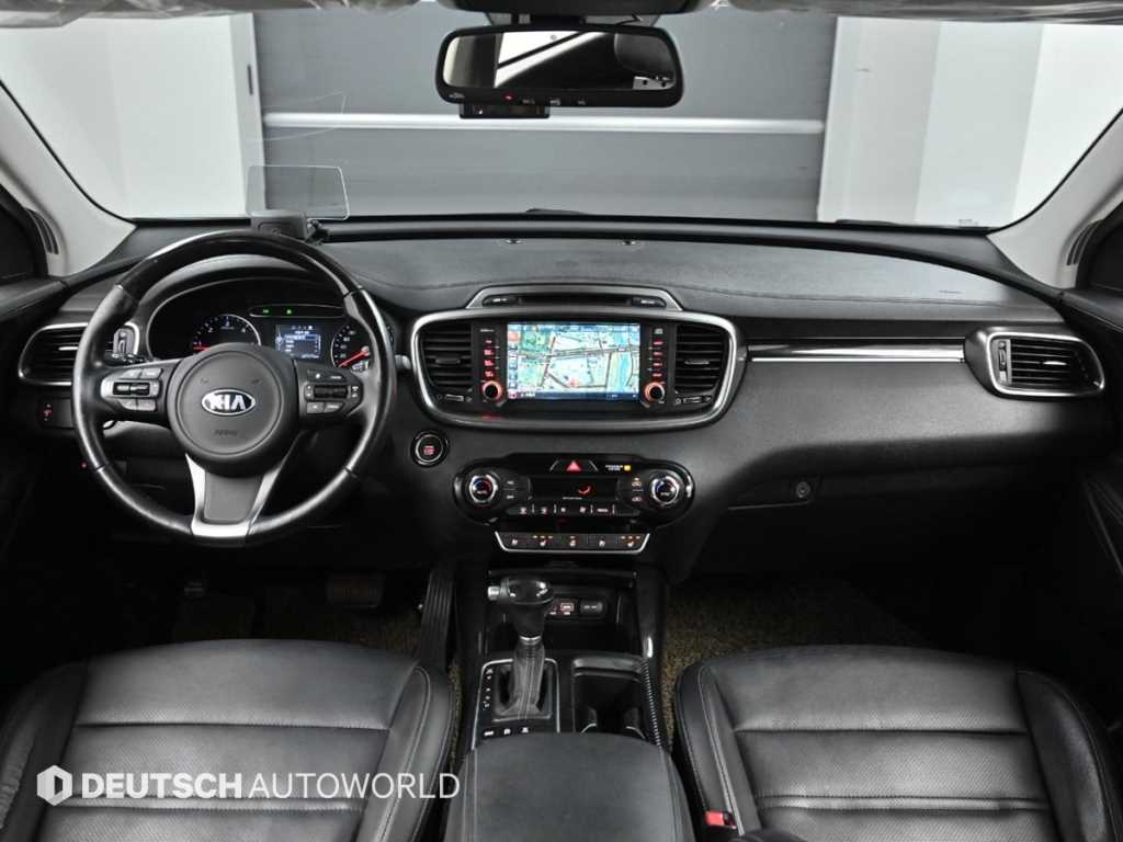 KIA Sorento - Vista 7