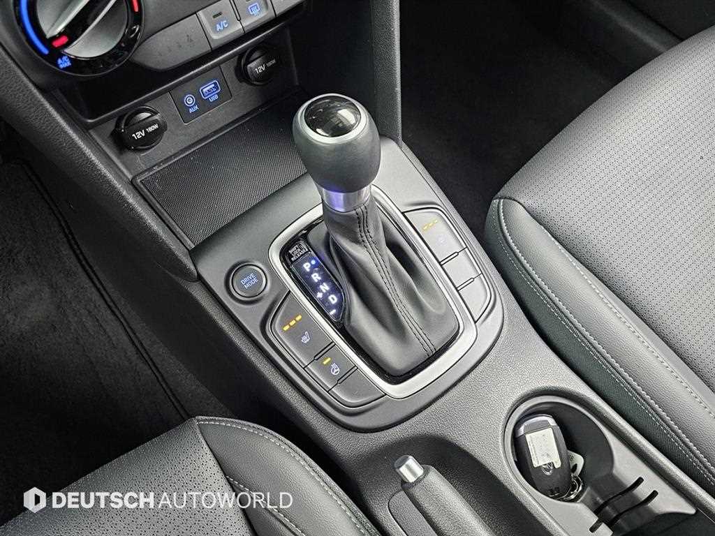 HYUNDAI Kona - Vista 9