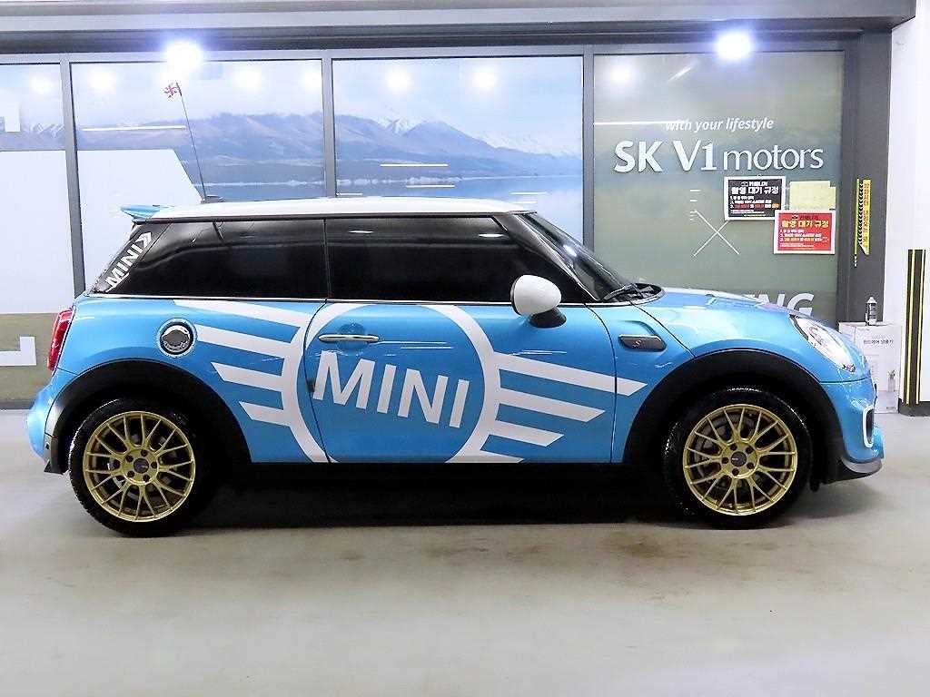 Mini Cooper - Vista 3