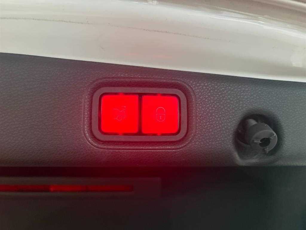 Mercedes Benz E class 2017 Blanco - Importación desde Corea - HF Imports Iquique - Foto 17