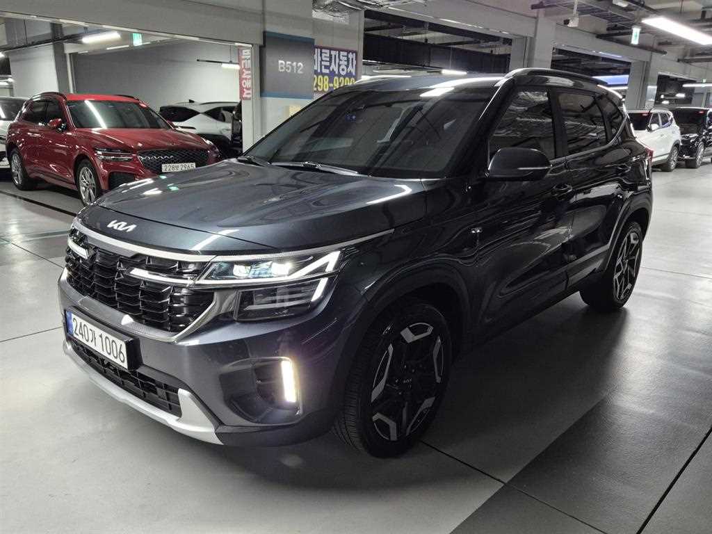 KIA Seltos - Vista 2