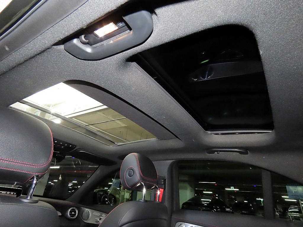 Mercedes Benz C Class 2018 Negro - Importación desde Corea - HF Imports Iquique - Foto 17