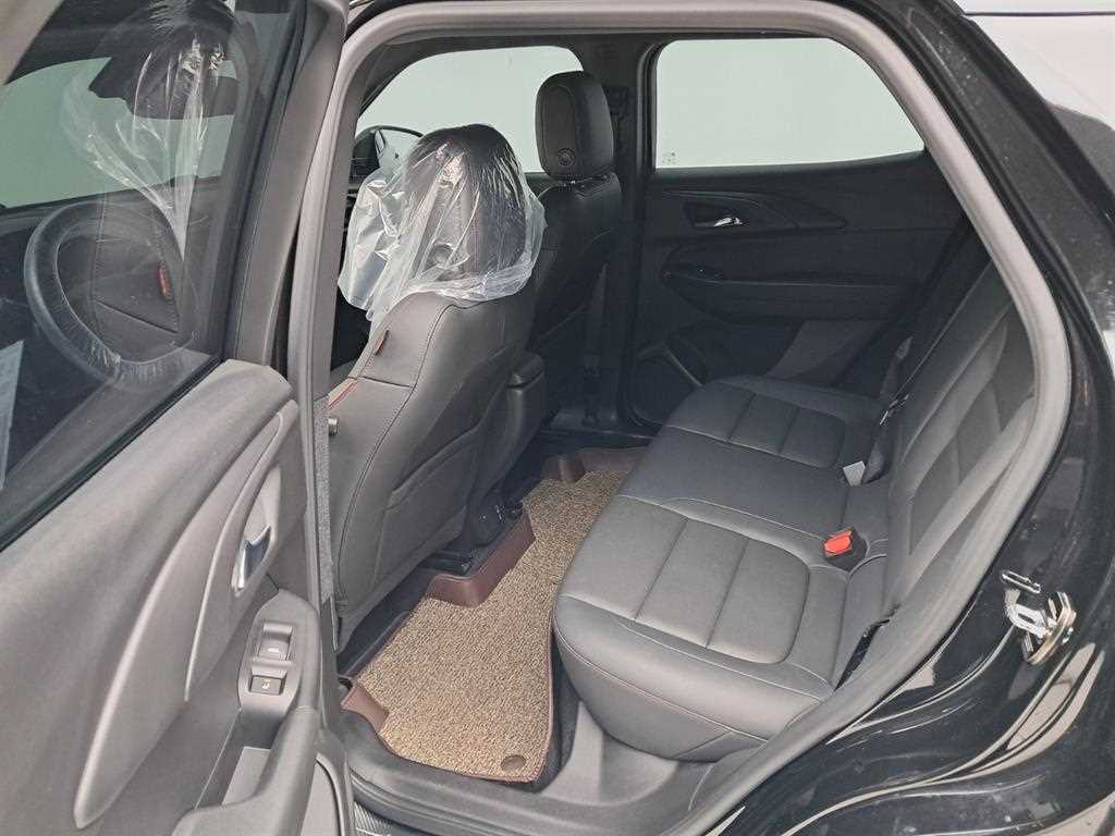 Chevrolet Trail Blazer - Vista 12