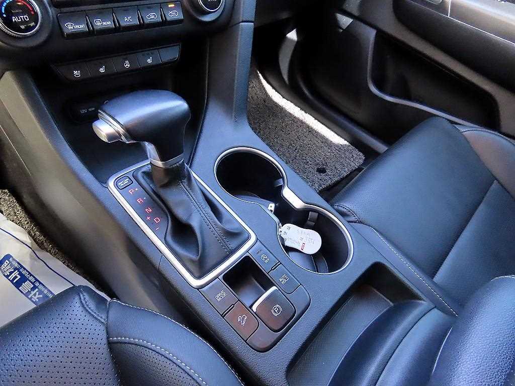 KIA Sportage - Vista 10