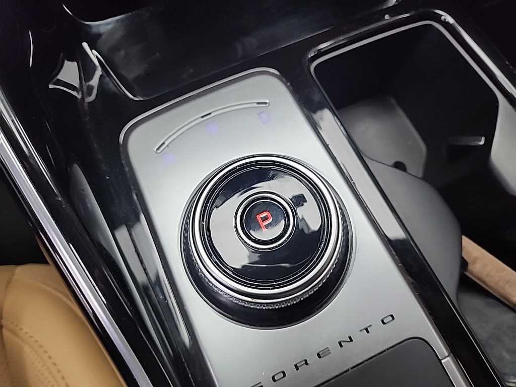 KIA Sorento - Vista 8