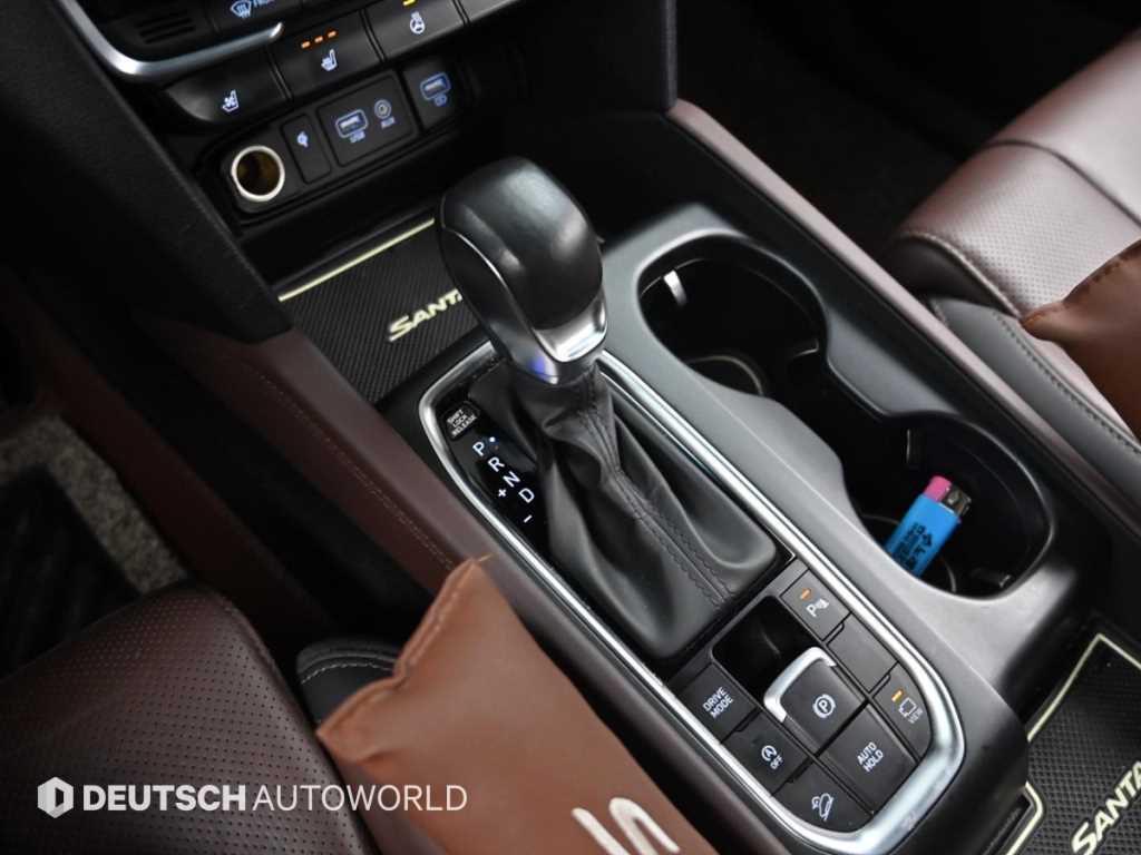 HYUNDAI Santa Fe - Vista 9