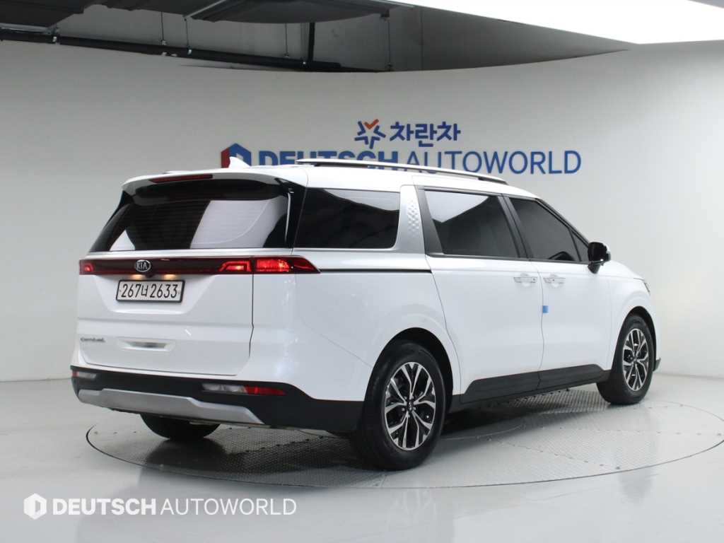 KIA Carnival - Vista 4