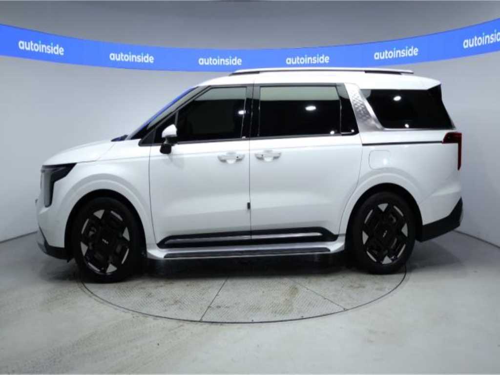 KIA Carnival - Vista 2