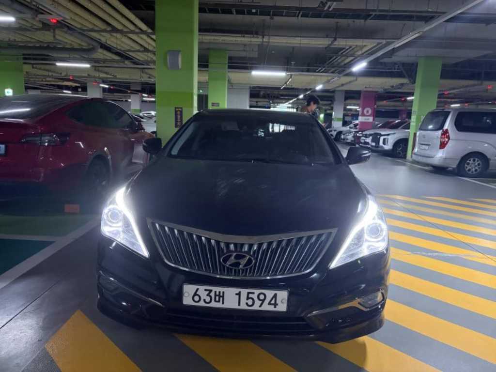 HYUNDAI Grandeur - Vista 3