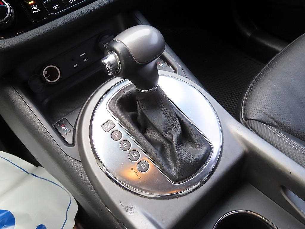 KIA Sportage - Vista 10