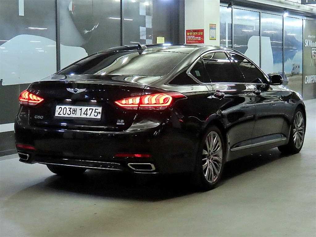Genesis G80 - Vista 4