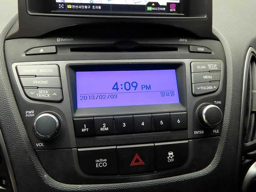 HYUNDAI Tucson - Vista 9