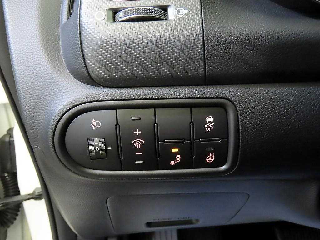 KIA K3 2016 Blanco - Importación desde Corea - HF Imports Iquique - Foto 18