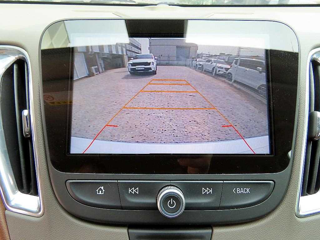 Chevrolet Malibu 2017 Blanco - Importación desde Corea - HF Imports Iquique - Foto 15