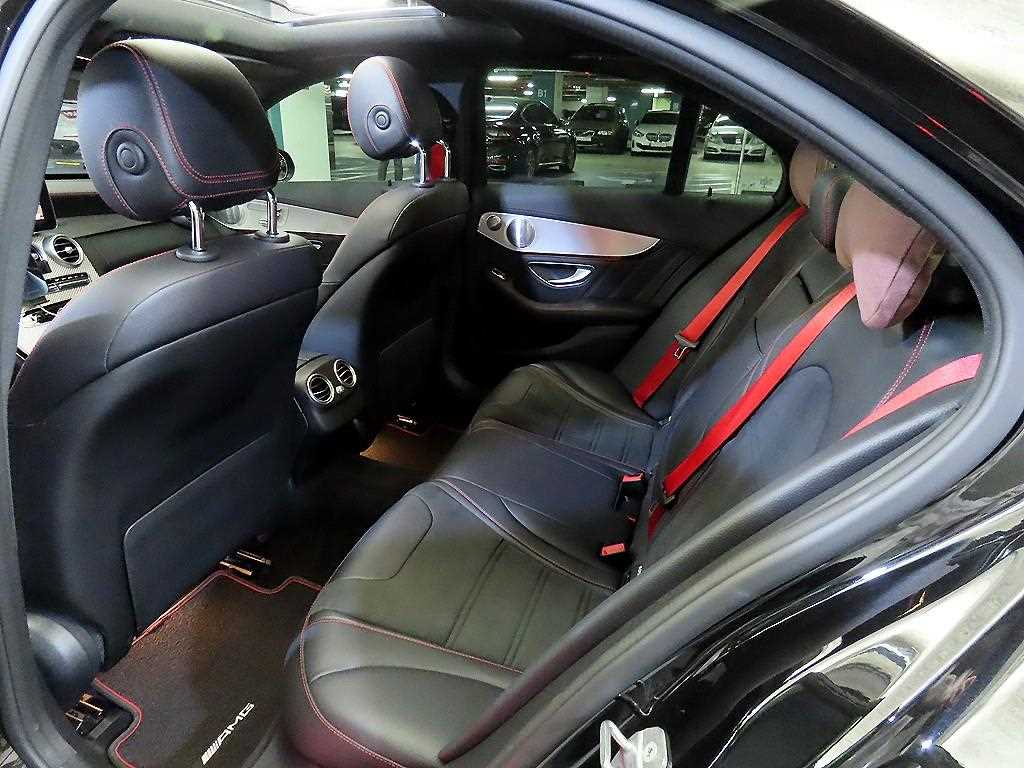 Mercedes Benz C Class - Vista 7