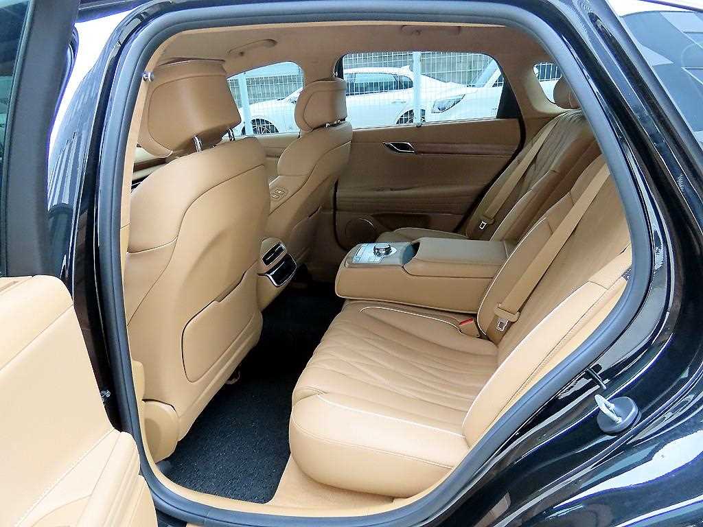 Genesis G80 - Vista 6