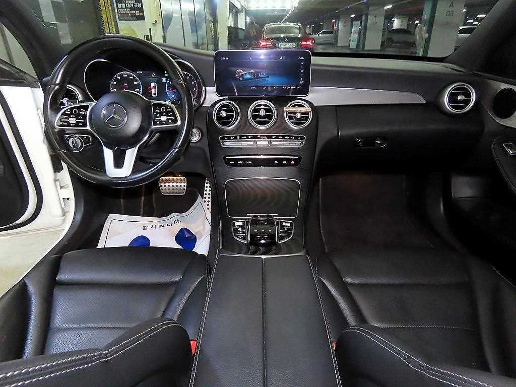 Mercedes Benz C Class - Vista 10