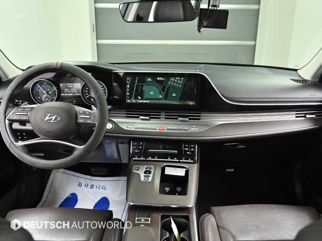 HYUNDAI Grandeur - Vista 7