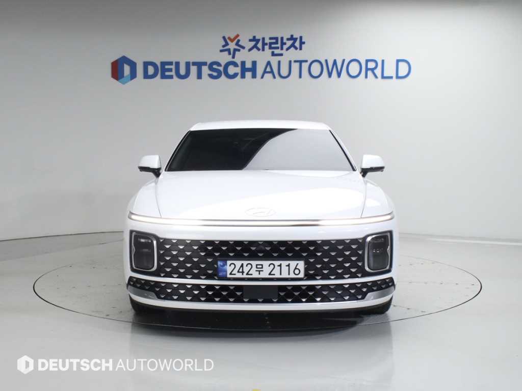 HYUNDAI Grandeur - Vista 3