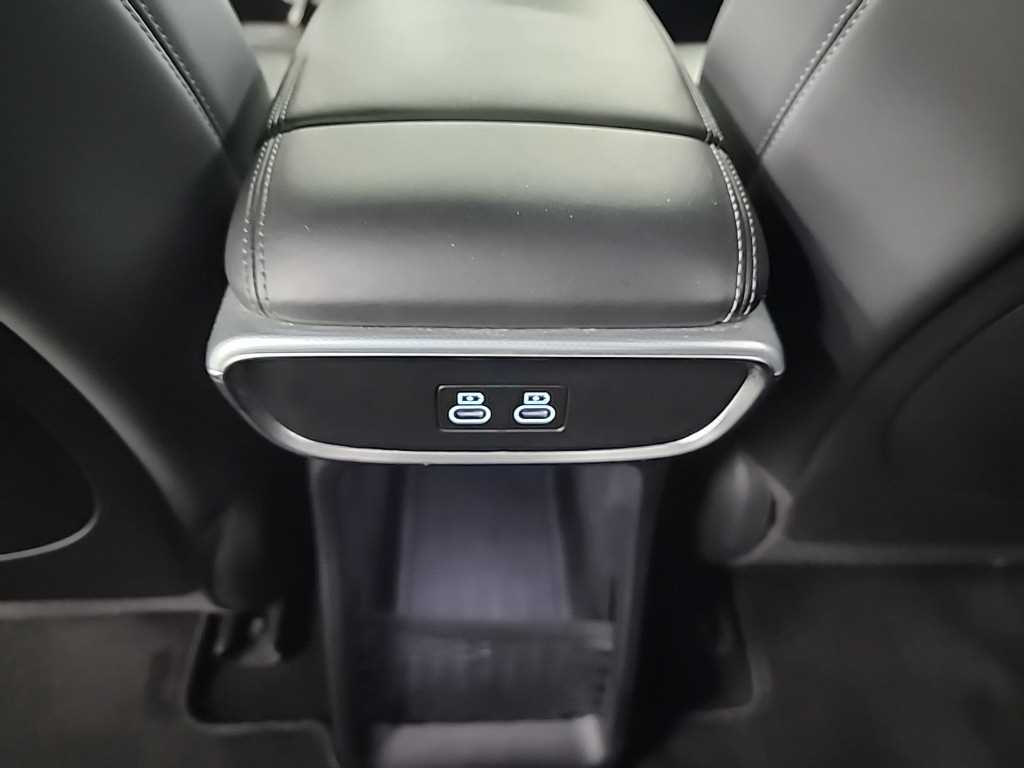 Genesis GV60 2022 Blanco - Importación desde Corea - HF Imports Iquique - Foto 14