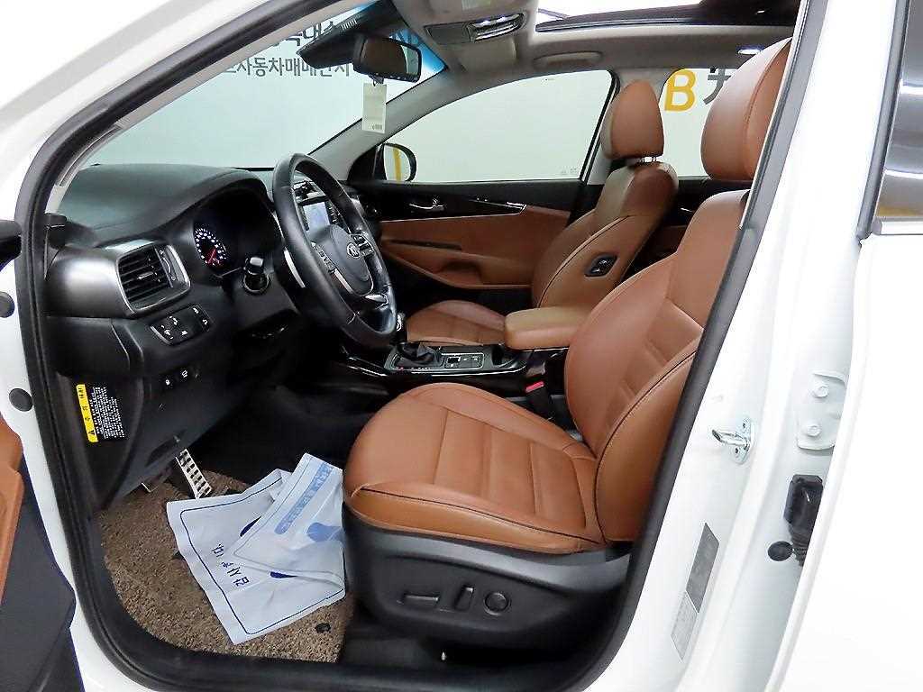 KIA Sorento - Vista 5