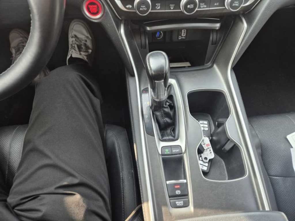 Honda Accord 2018 Plateado - Importación desde Corea - HF Imports Iquique - Foto 13