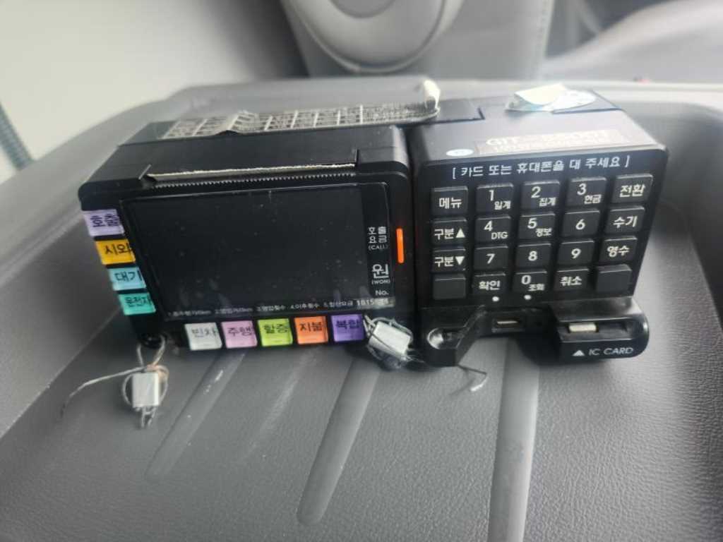 HYUNDAI Starex 2019 Blanco - Importación desde Corea - HF Imports Iquique - Foto 16