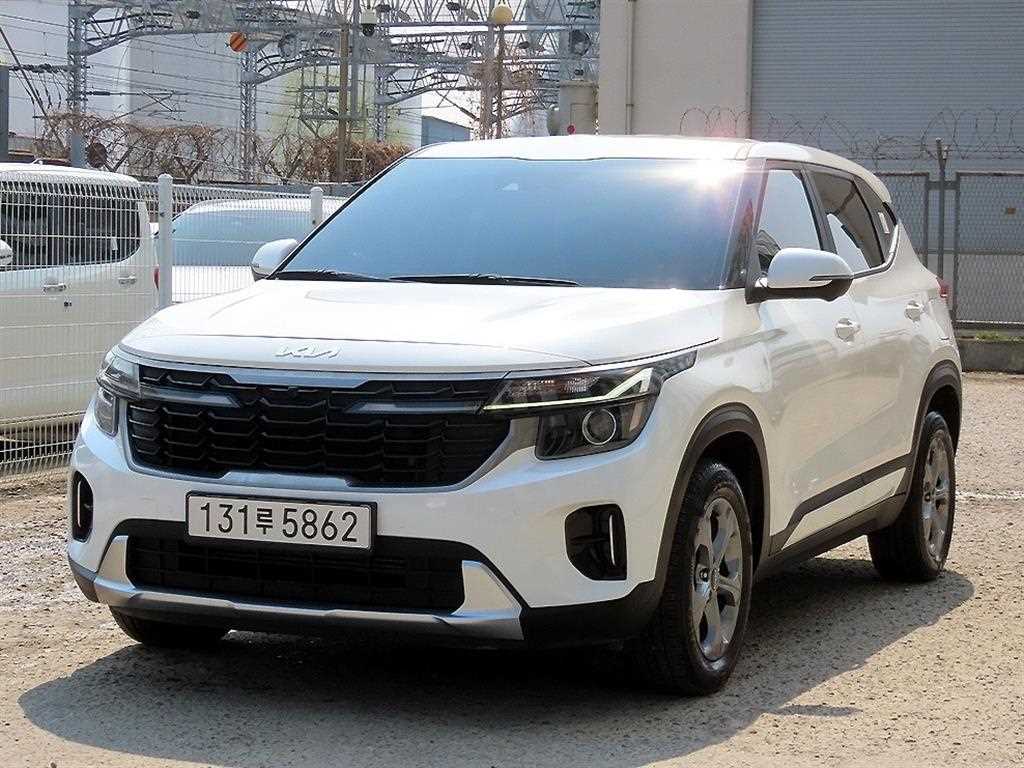 KIA Seltos - Vista 2