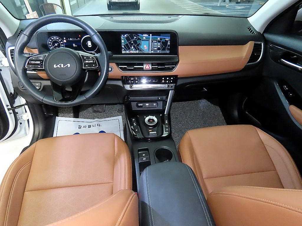 KIA Seltos - Vista 10